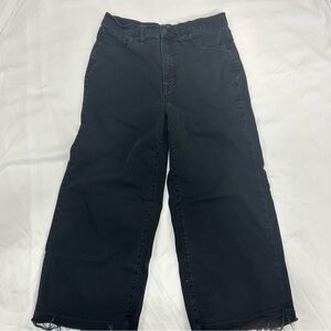 Madewell Wide-Leg Women’s Crop Jean in a black wash size 28.